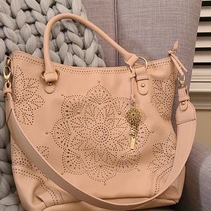 Jessica Simpson purse
